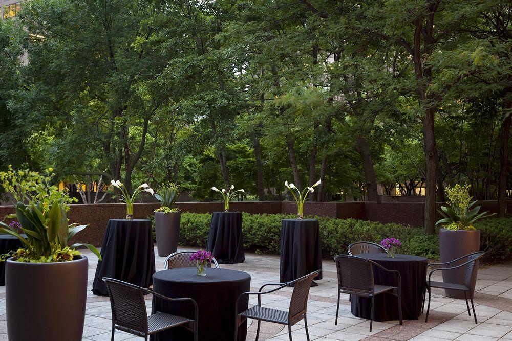 Chicago Marriott Suites O'Hare Rosemont Bagian luar foto