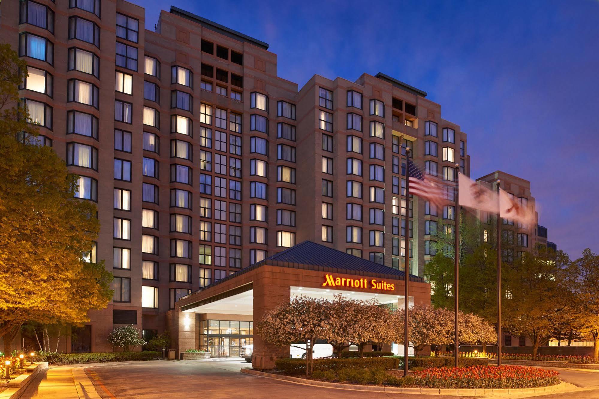 Chicago Marriott Suites O'Hare Rosemont Bagian luar foto